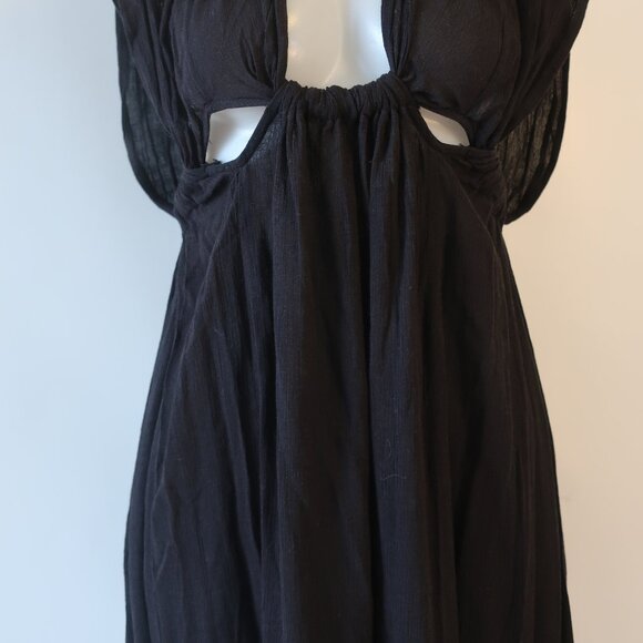 Women ASTR The Label Octavia Black Deep Plunge Cut-Out Long Gauzy Maxi Dress S​ - Picture 8 of 16